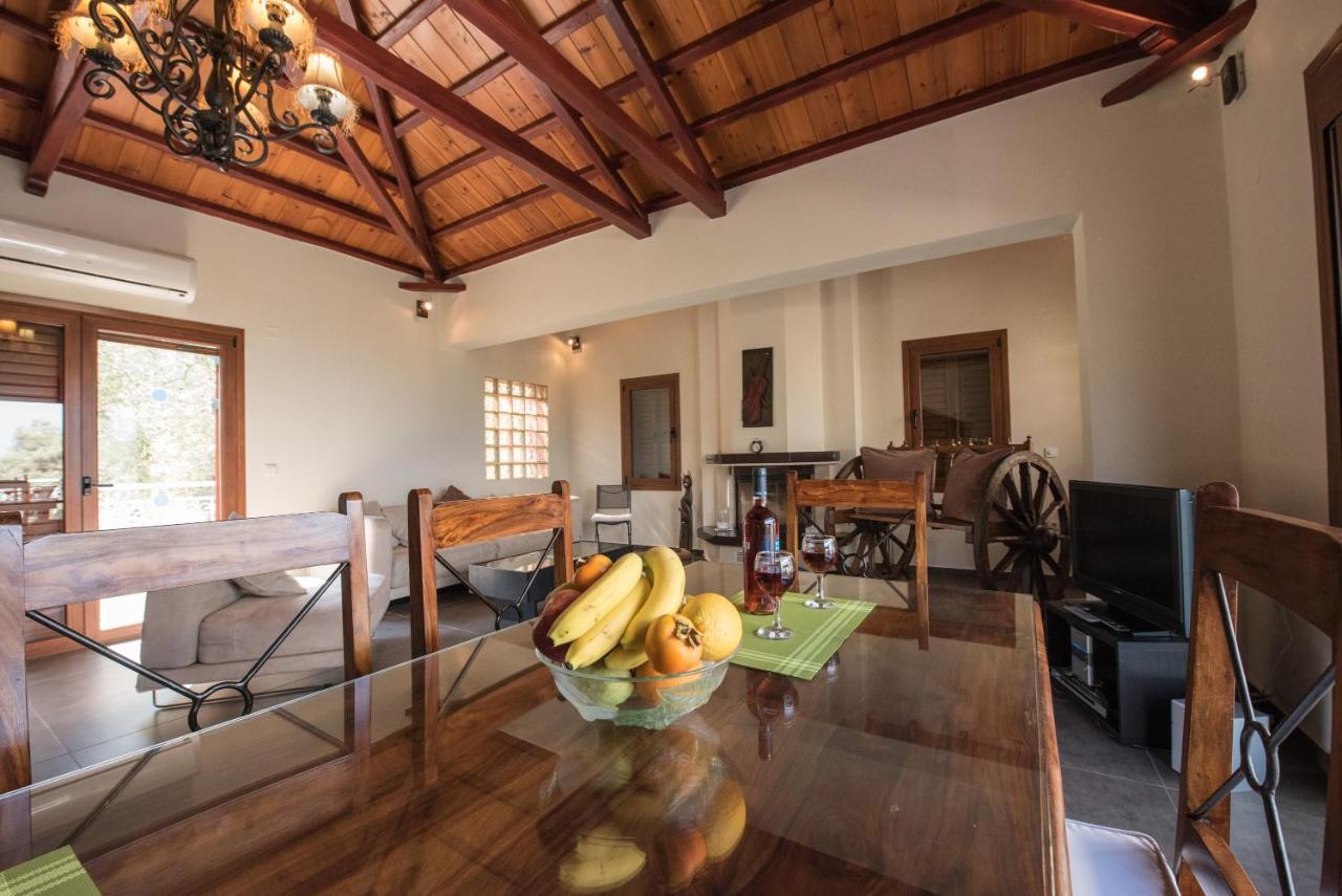 Gallis Villa Pefkias 外观 照片